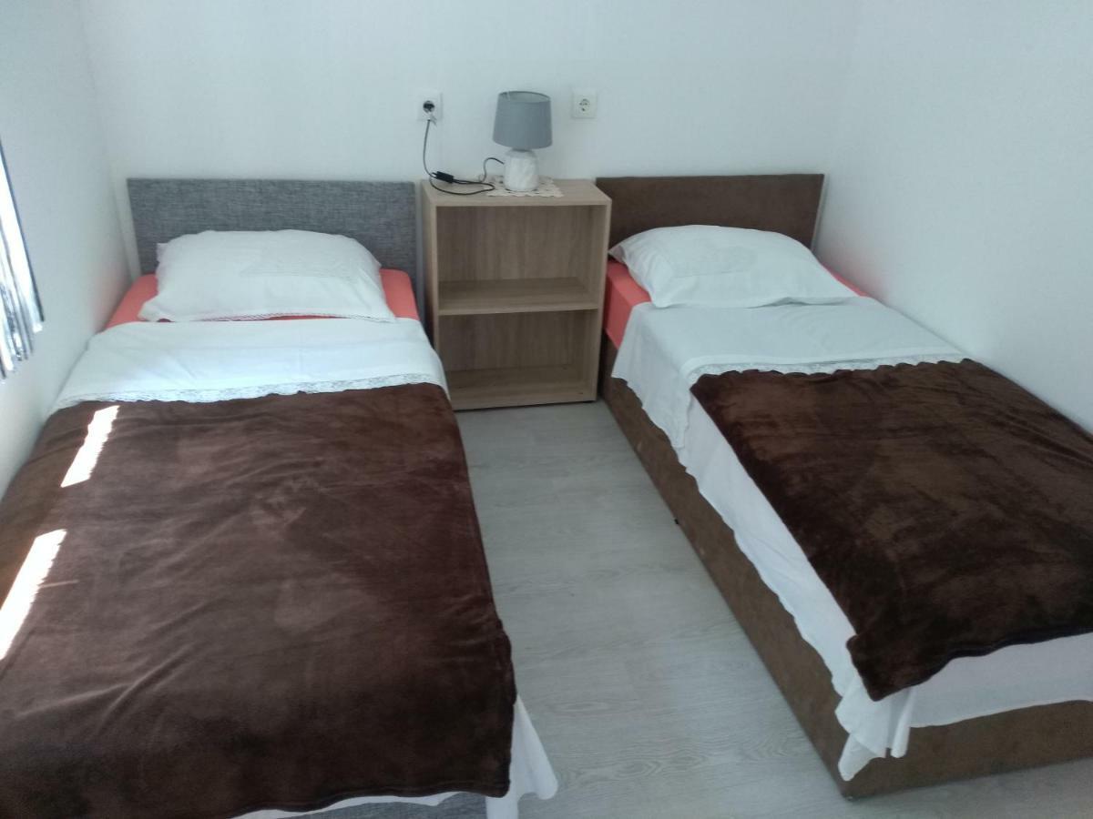 Appartement Danijel à Novi Vinodolski Extérieur photo