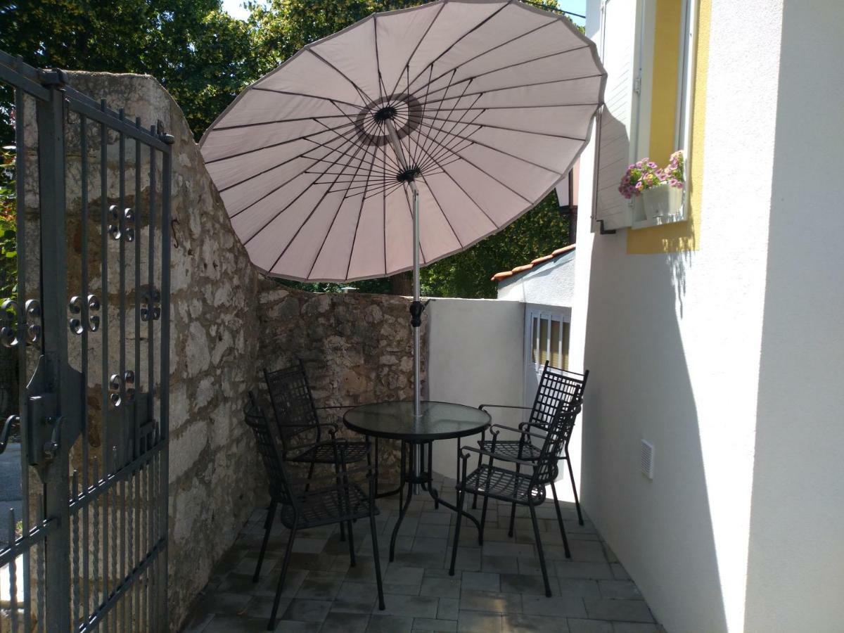 Appartement Danijel à Novi Vinodolski Extérieur photo